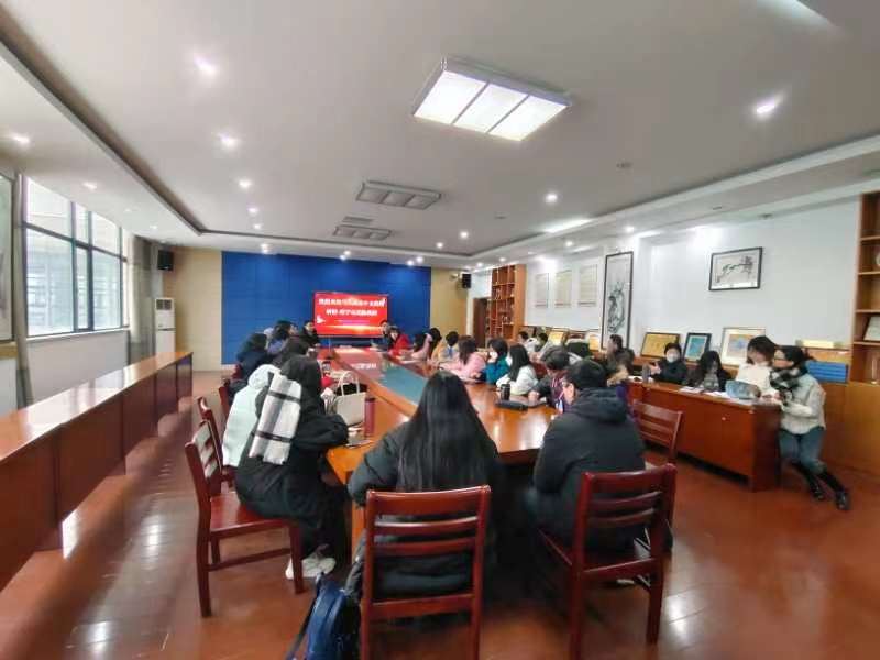 南华独中行政老师负笈求学
