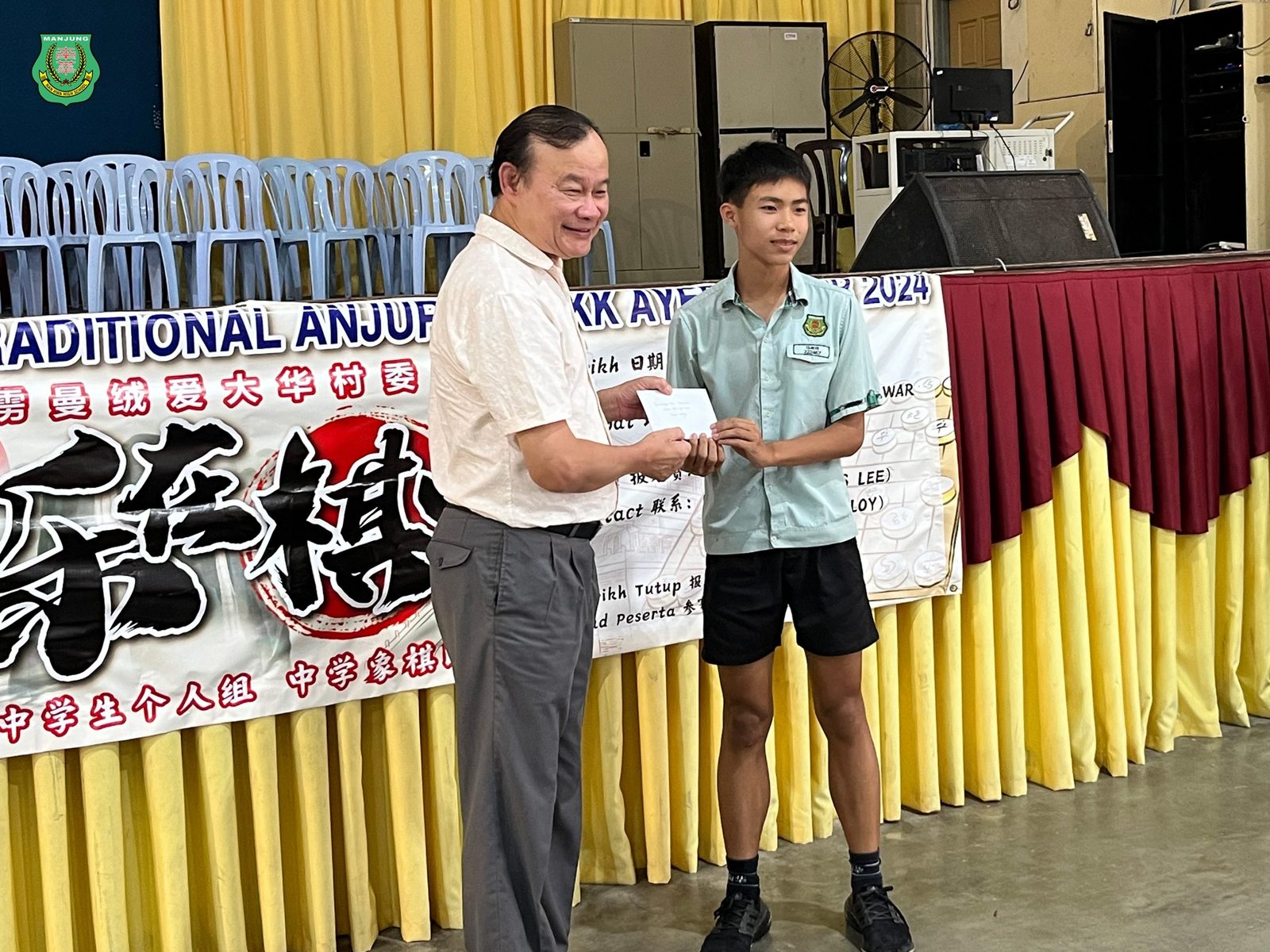 南华独中学生棋艺卓越·包揽爱大华象棋赛前五名
