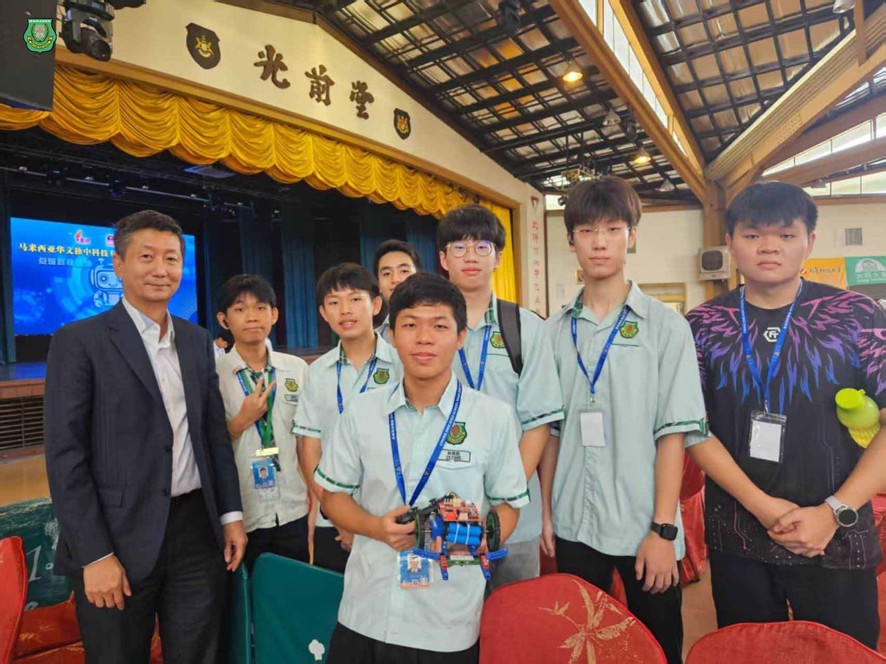 征战全国科技营机器人竞赛